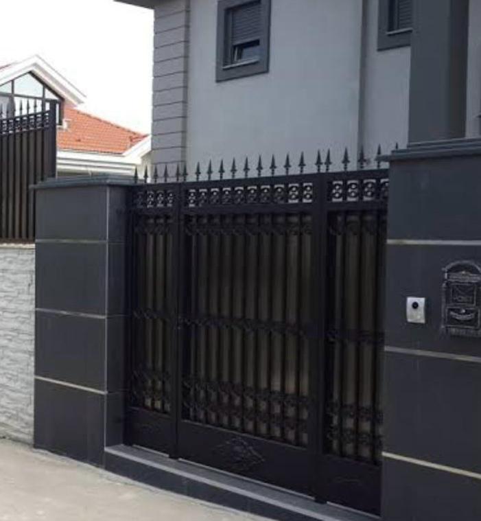 Yaya giriş kapı imalatımız